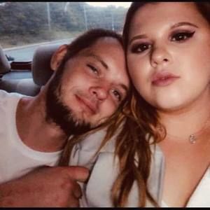 Meet your Posher, Devan